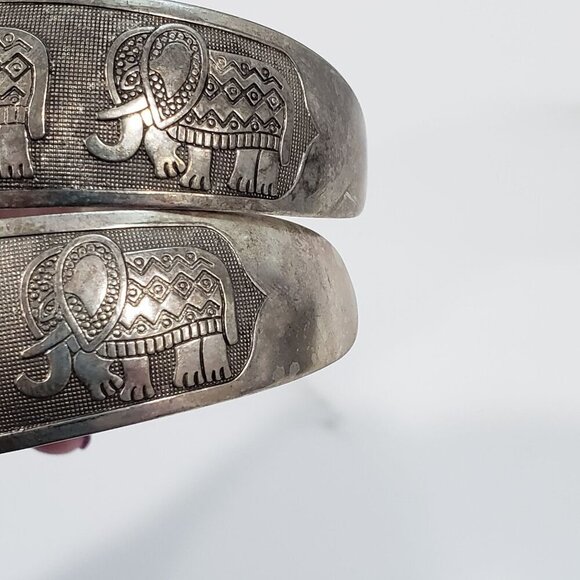 Set of 2 Vintage Elephant Cuff Bangle Bracelets Etched Engraved Boho Silver Tone - Picture 6 of 11